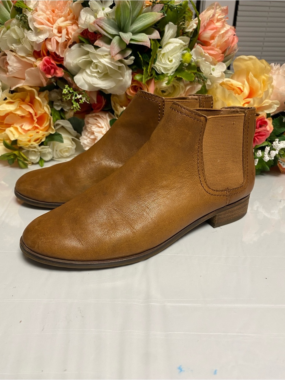 Frye Sacha Chelsea Cognac Leather Western Ankle Boots Goodyear Welt Women’s 6.5M